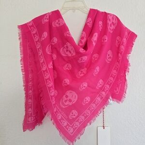 Alexander McQueen Skull Wool Scarf Fuchsia